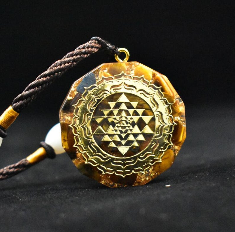 Orgonite Natural Tiger Eye Crystal Pendant Necklace-Sri Yantra Sacred Geometry Orgone-EMF Protection Chakra Healing Orgone-Orgonite Gift
