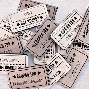 Coupons personnalisés pour la Saint-Valentin pour enfants | Jetons d'anniversaire | Quelqu'un de spécial Bon en bois Billets PERSONNALISABLES disponibles
