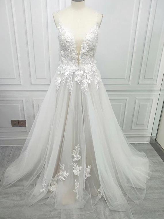 plunged lace applique two-tone layered ruffled tulle wedding dress Dress, Fairy Flowy A-line Wedding Gown, Beach Wedding Gown With Deep V Neckline and Pale Blush Lining sparkling formal dress