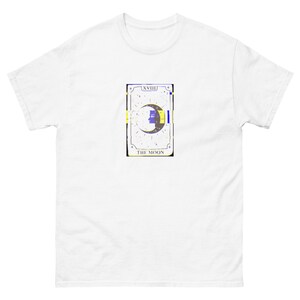 La camiseta de cartas del Tarot de la Luna