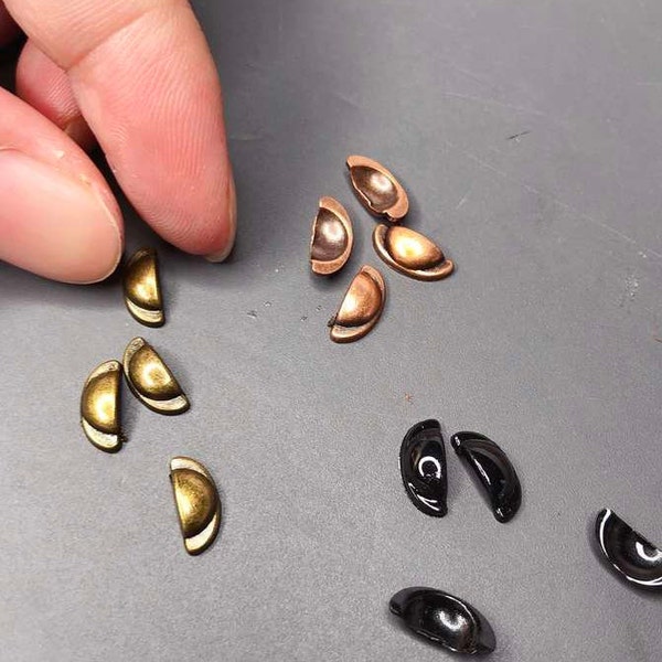 Tiradores en miniatura para armarios de casas de muñecas, escala 1:12. Tiradores de copa para cajones. Herrajes para muebles en miniatura.