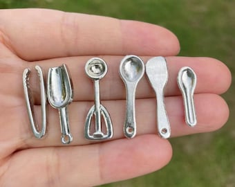 Dollhouse kitchen metal utensils miniature silver cooking set of 6 miniature spoons sptula mini tnogs ice cream scoop in 1:12scale