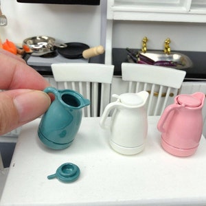 Minaiture thermal jug mini carafes for dolls house 1:12 scale  metal jug