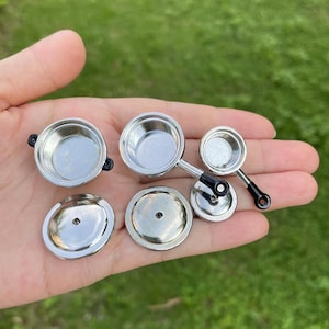 Dollhouse miniature metal pots miniature pans set of 3 miniature cookware set in 1:12 scale