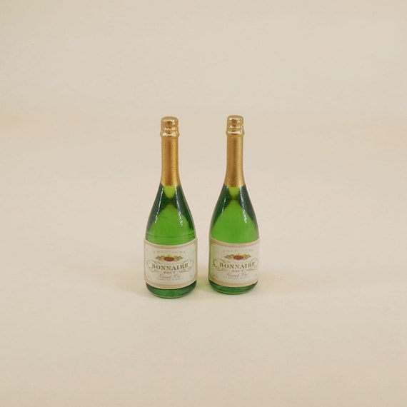 Maison de poupées 2 Bouteilles de Champagne avec Verres Miniature Bar Pub Accessoire 1:12 - France Maison de poupées 2 Bouteilles de Champagne avec Verres Miniature Bar Pub Accessoire 1:12 - France