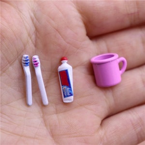 Dollhouse Miniature Cup With Toothbrush Dolls Bathroom Decor 1:12 Scale ...