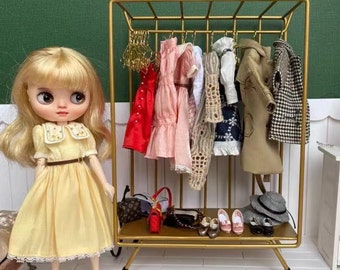 doll house modern closet miniature metal gold closet with hanging rod Doll closet cabinet for OB11 BJD dollhouse