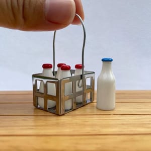 Miniature milk bottles with wire basket colletion dollhouse kitchen food in miniature metal basket 1:12scale milk bottles for dollhouse