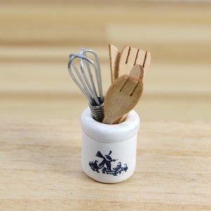 dollhouse wooden knife and fork metal whisk jar set miniature cooking utensils 1:12 scale dolls house cookware