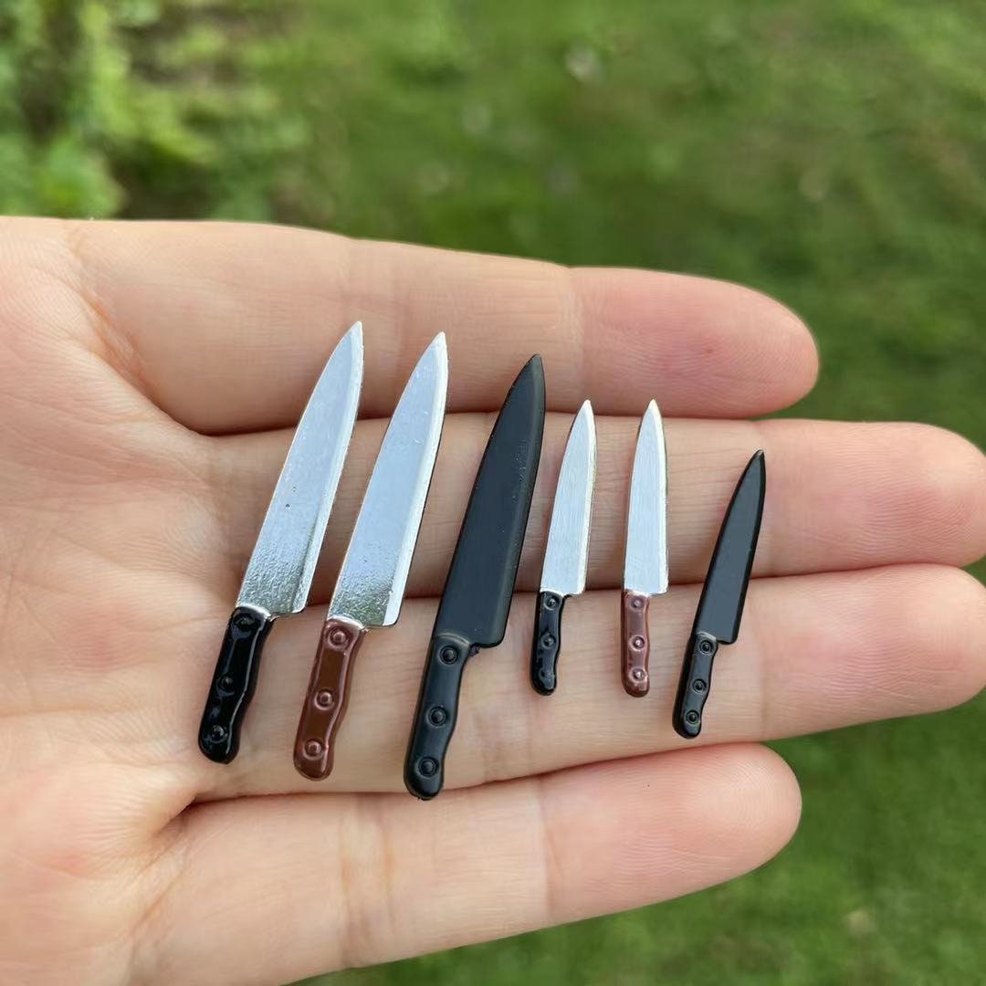 Tiny Knife 