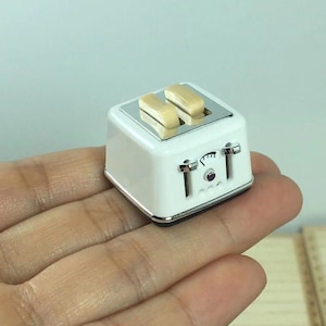Dollhouse miniature toaster mini modern white bread machine for doll house 1:12 cookware pretend play toy