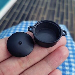 Dollhouse cookware miniature metal pot for doll house kitchen decor 1/12 scale miniature pot