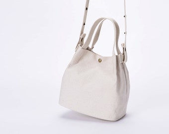 casual handbag for everyday use