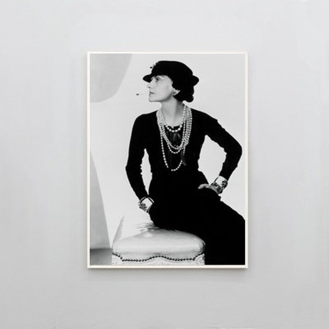 The Enchanting Allure of Chanel Bild auf Leinwand: Unveiling the Timeless Beauty of Art