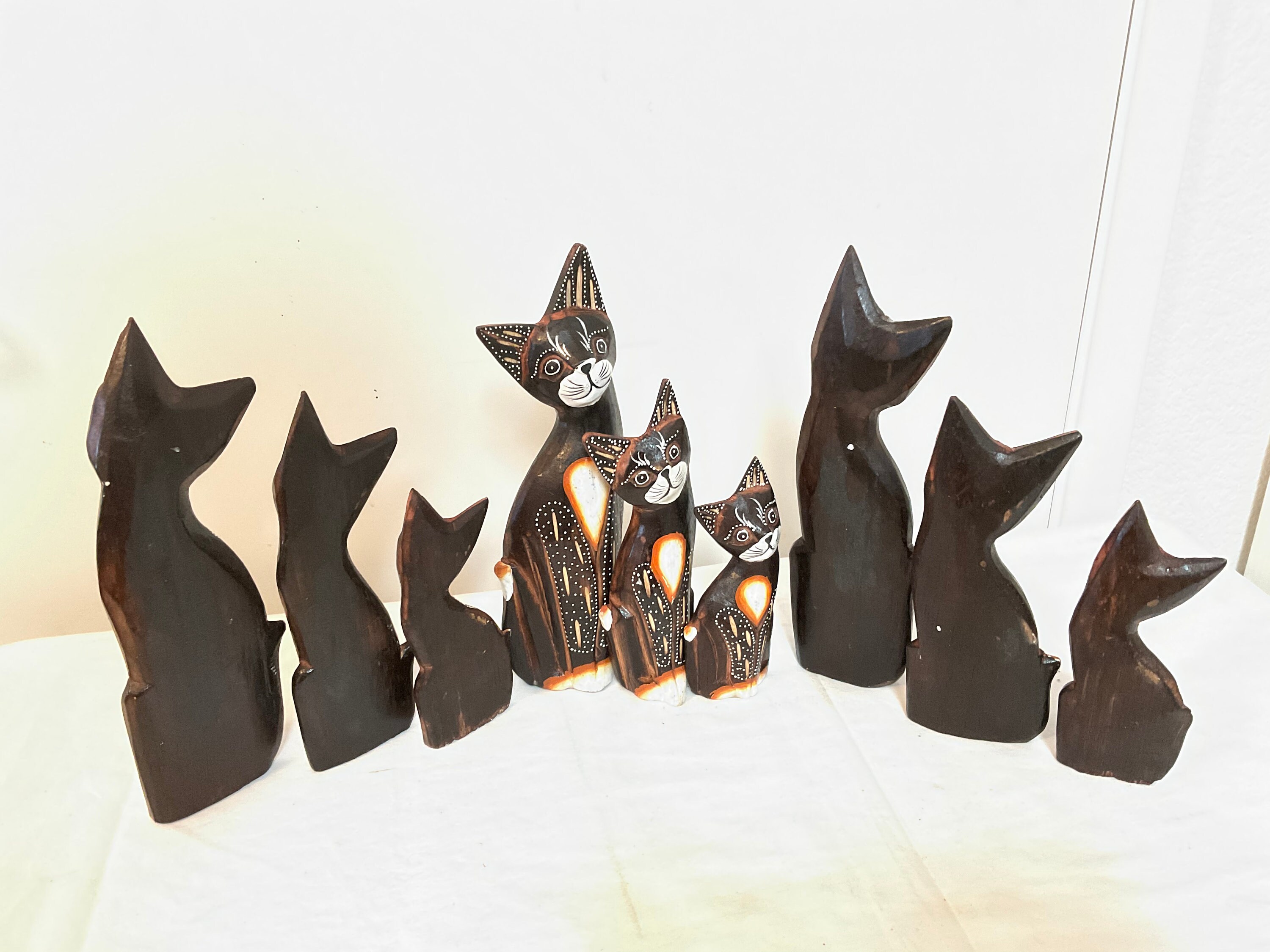Wooden Cat Figurine, Table Decor. Set of 3. Cat Family. Hand Carved ...