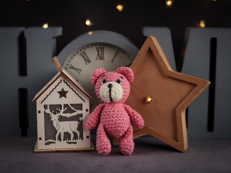 Blythe friend Pet teddy Bear beige crochet bear, Christmas gift, Cute pet for Blythe doll, Pocket hugs pet for Xmas gift, Birthday gift Pink
