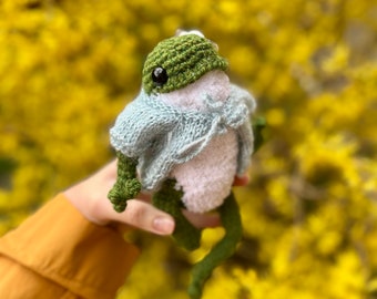 Crochet frog stuffed animal Green toad as mother gift, Knitted Frog in Sweater , Cute Frog TikTok, Custom Frog, Finished Toy personalized