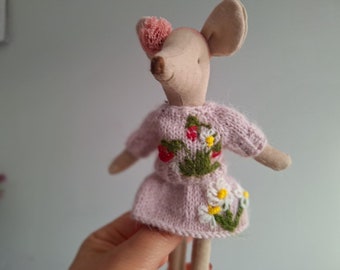 Maileg mouse Easter Outfit, Summer hand knit sweater, Maileg embroidered clothes for miniature toy, pink skirt for Little sister Big sister