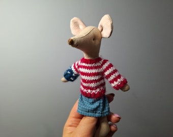 Maileg mouse clothes American Flag sweater, American Patriotic USA hand knit sweater for miniature toy, Little sister Big sister brother Mom