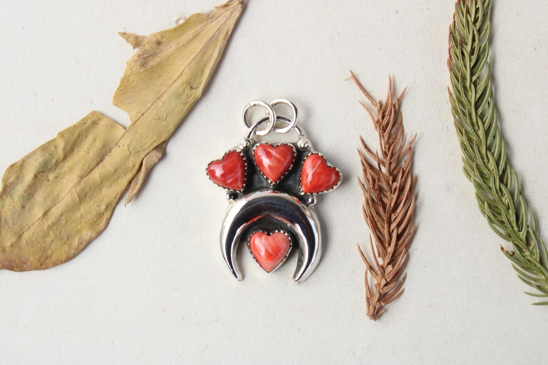 Handmade Spiny Oyster Shell Pendant | Southwest Sterling Silver ...