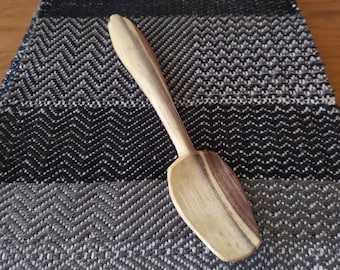 Hand Carved Wood Spoon, Slojd Spoon for Eating, Wisconsin Walnut Handmade Spoon