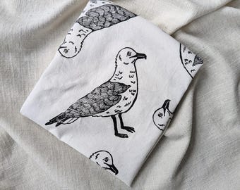 Paño de cocina con estampado de gaviota: 28 x 28 pulgadas, de algodón, blanco con estampado de gaviota negra