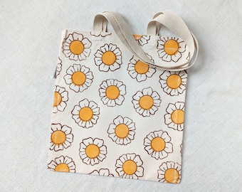 Sac fourre-tout à fleurs, sac fourre-tout en coton biologique imprimé à la main 14 x 16 pouces, sac à bandoulière en tissu