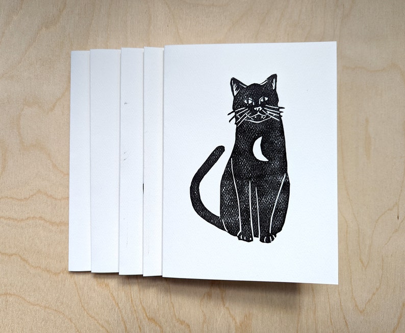 Carte de vœux pour chat, carte de vœux 5 x 7 imprimée à la main avec intérieur vierge, carte de vœux imprimée en bloc avec design de chat, carte de note Set of 5 Cards