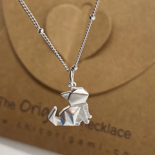 Kittie Koko origami necklace from Chic Origami