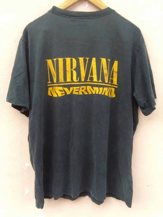Vintage nirvana nevermind album smiley kurt cobain