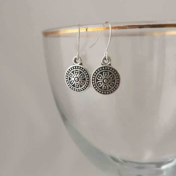 Small mandala silver dangly earrings. Silver plated, nickel free and hypoallergenic