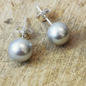 ★韓国人気★TATIANA★Grey Natural Freshwater Pearl Earrings Tahitian Grey Pearls, Aquamarine and Diamond 18K White Gold