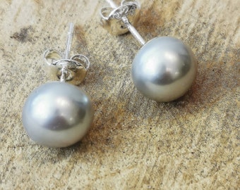 Grey freshwater pearl stud earrings 7mm sterling silver.