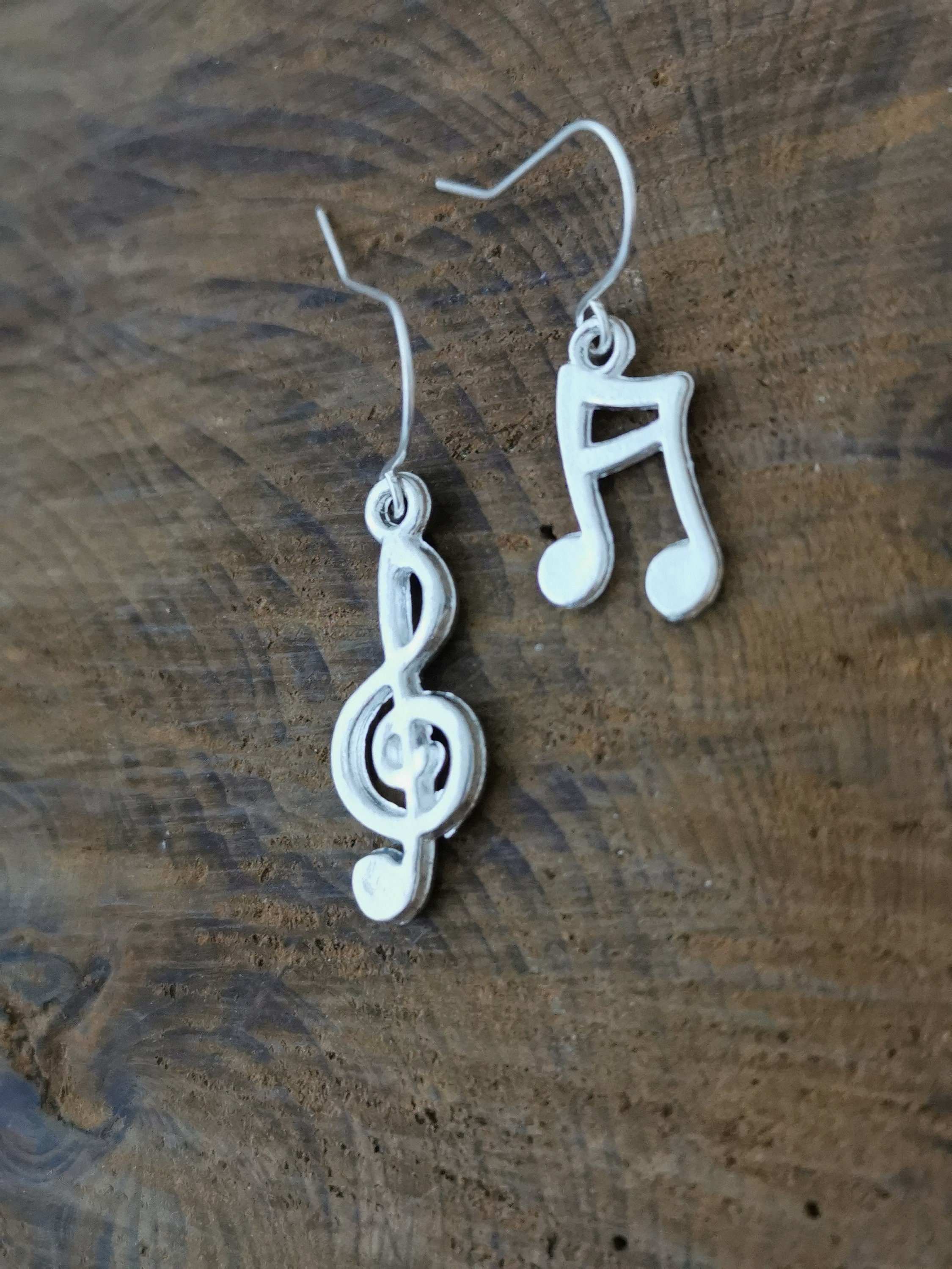 Boucles D'oreilles Notes De Musique En Alliage - Neuf Avec étiquettes, Micro Boucles