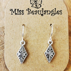 Celtic diamond shape small silver dangly earrings. Silver plated, nickel free and hypoallergenic image 3