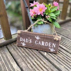 Letrero de madera para el jardín de papá, regalo para papá, letrero de jardín para papá, amante del jardín, regalo para papá, letrero de madera rústico, letrero de jardín
