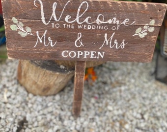 Plaque de bienvenue de mariage, plaque de mariage, panneau de mariage, plaque de mariage en bois rustique, plaque de mariage de style grange