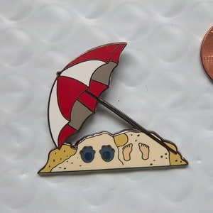 Lilo & Stitch At The Beach Fantasy Pin