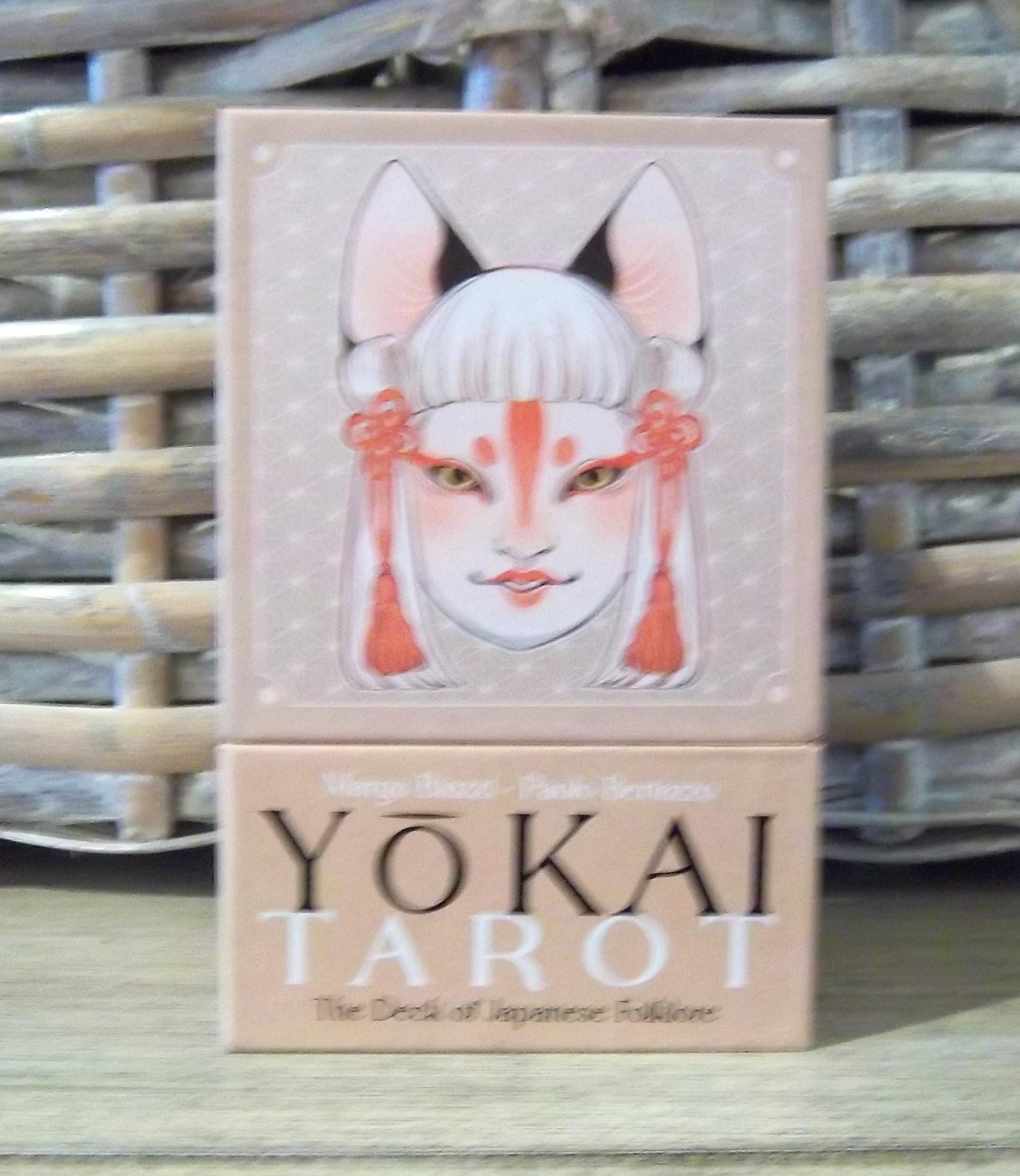 Lo Scarabeo、Paulo Bertazzo、Marga Biazzi によるガイドブック付き