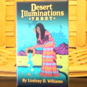 Baraja de tarot Desert Illuminations de Lindsay D. Williams con guía (nueva y sellada)