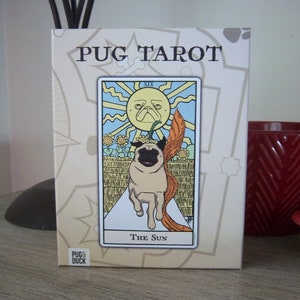 Baralho de Tarô Pug Indie Original com Guia [Versão em Inglês] da Pug & Duck Publishing - Indie / Novo / Lacrado