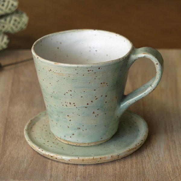 Kaffeetasse + Untertasse Green Dust speckled 2 tlg / mintgrün/ Keramiktasse mit Untertasse  / Cappuccinotasse