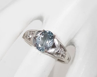 Natural Aquamarine Ring in 925 Sterling Silver ,Oval Faceted Aquamarine Solitaire Ring for Women ,March Birthstone Ring