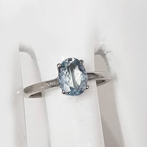 Oval Aquamarine Ring: 925 Sterling Silver Solitaire, March Birthstone