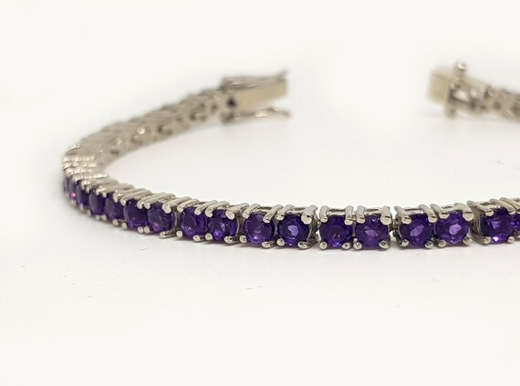 Amethyst LotusBlüte Armband, 2mm Perlen, 7,75 Zoll, Verstellbar