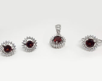 Set di gioielli in granato naturale: anello, orecchini, pendente in argento sterling 925