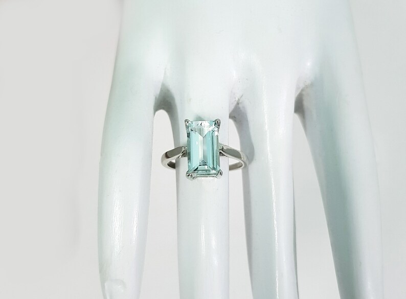 Blue Aquamarine Solitaire Ring March Birthstone Ring Aquamarine Ring in 925 Sterling Silver