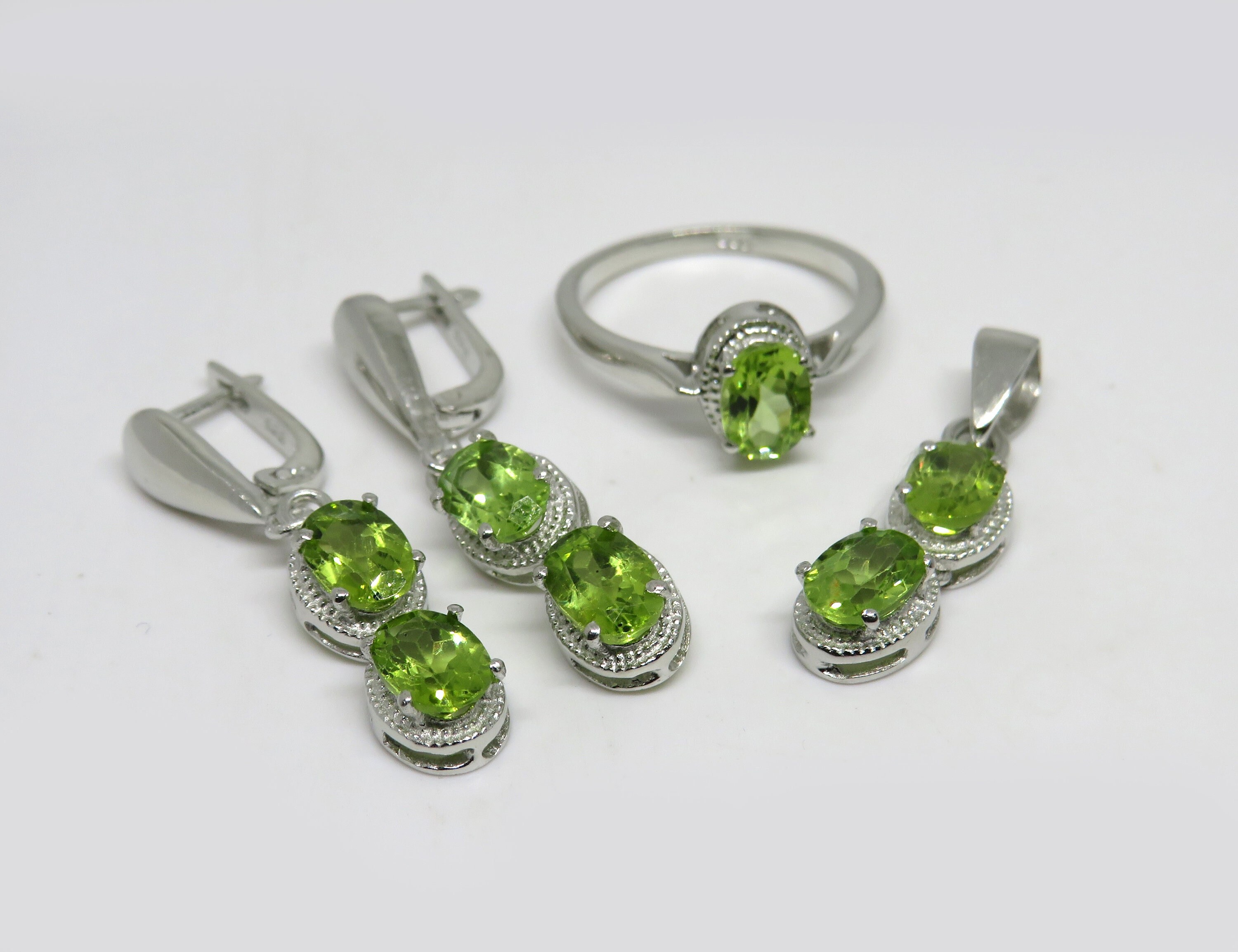 Peridot Jewelry Set