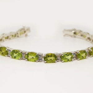 Peridot Tanzanite 925 Sterling Silver Bracelet, Peridot Tennis Bracelet Oval Cut Peridot Bracelet, Bracelet for women, Birthstone Bracelet