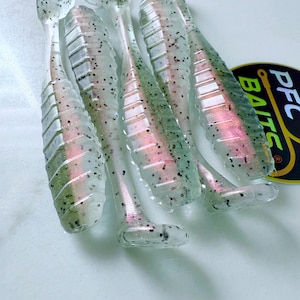 3.5 Inch Ribbed Fishing Bait.         baby lobina color